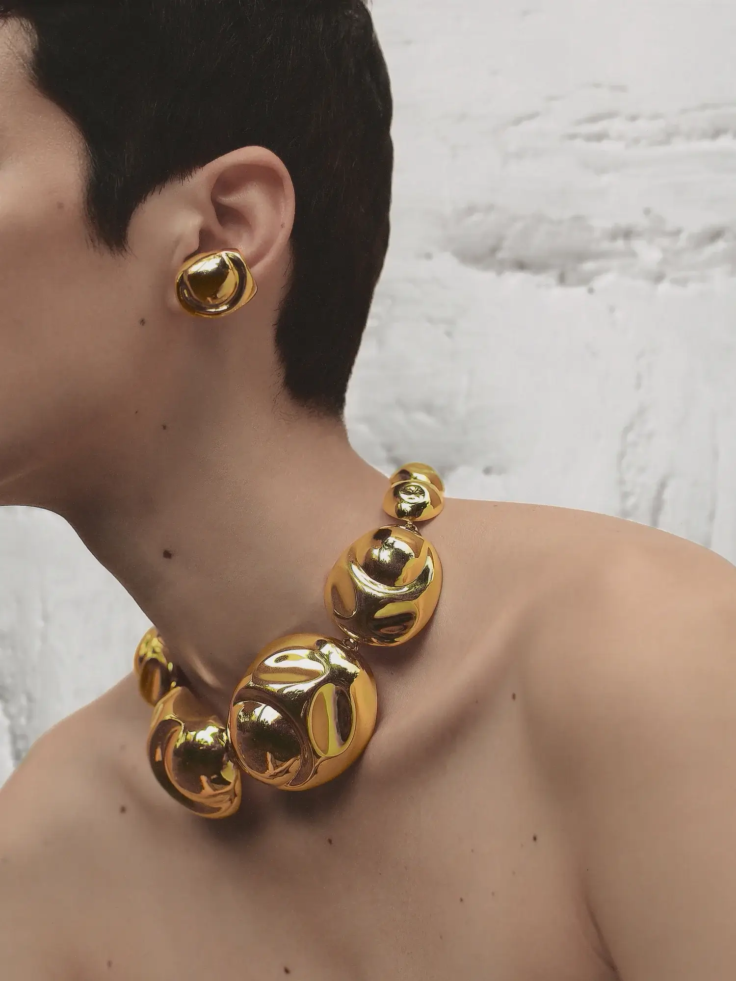 Monica Sordo gold necklace