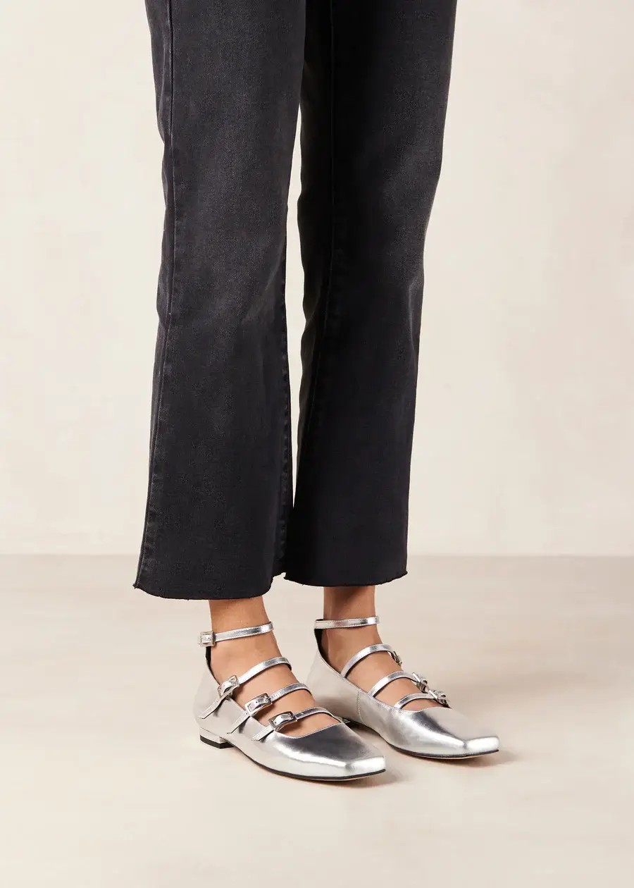 Alohas luke silver Mary Jane shoes