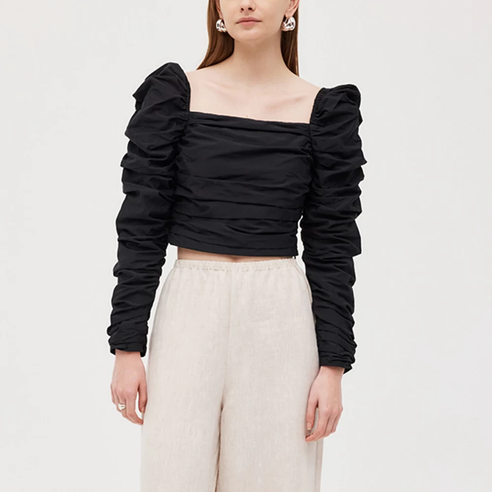 Marle Fay top in black