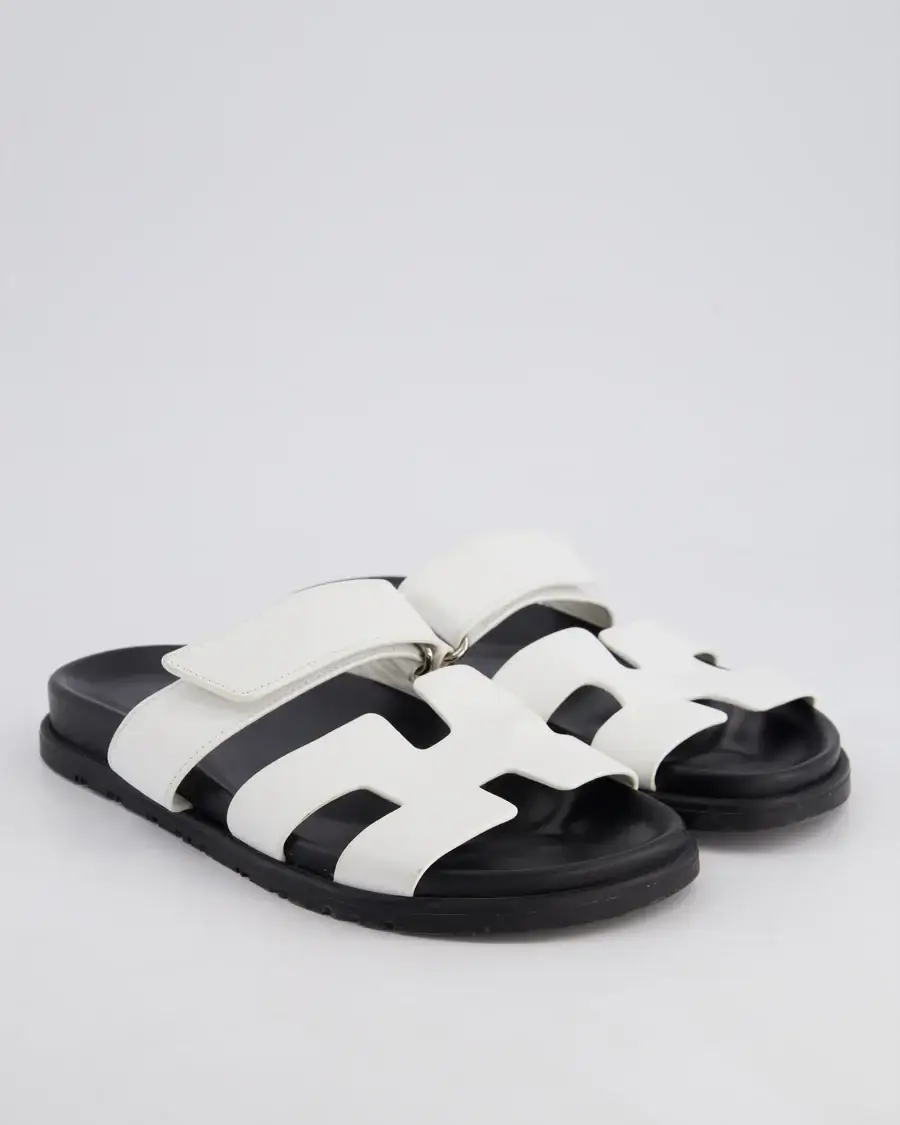 Sellier secondhand clothes store