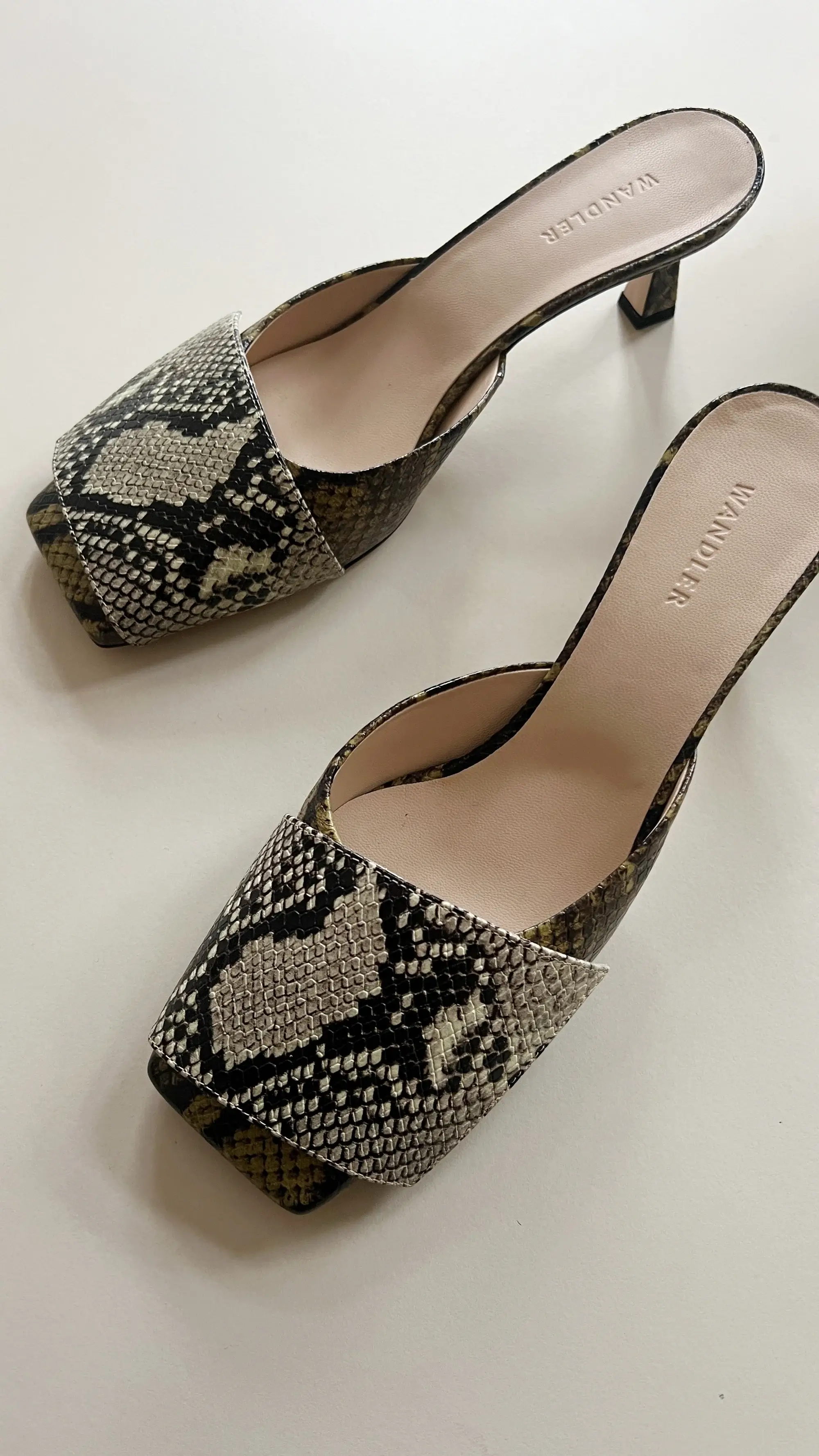 The Good Store secondhand clothes store