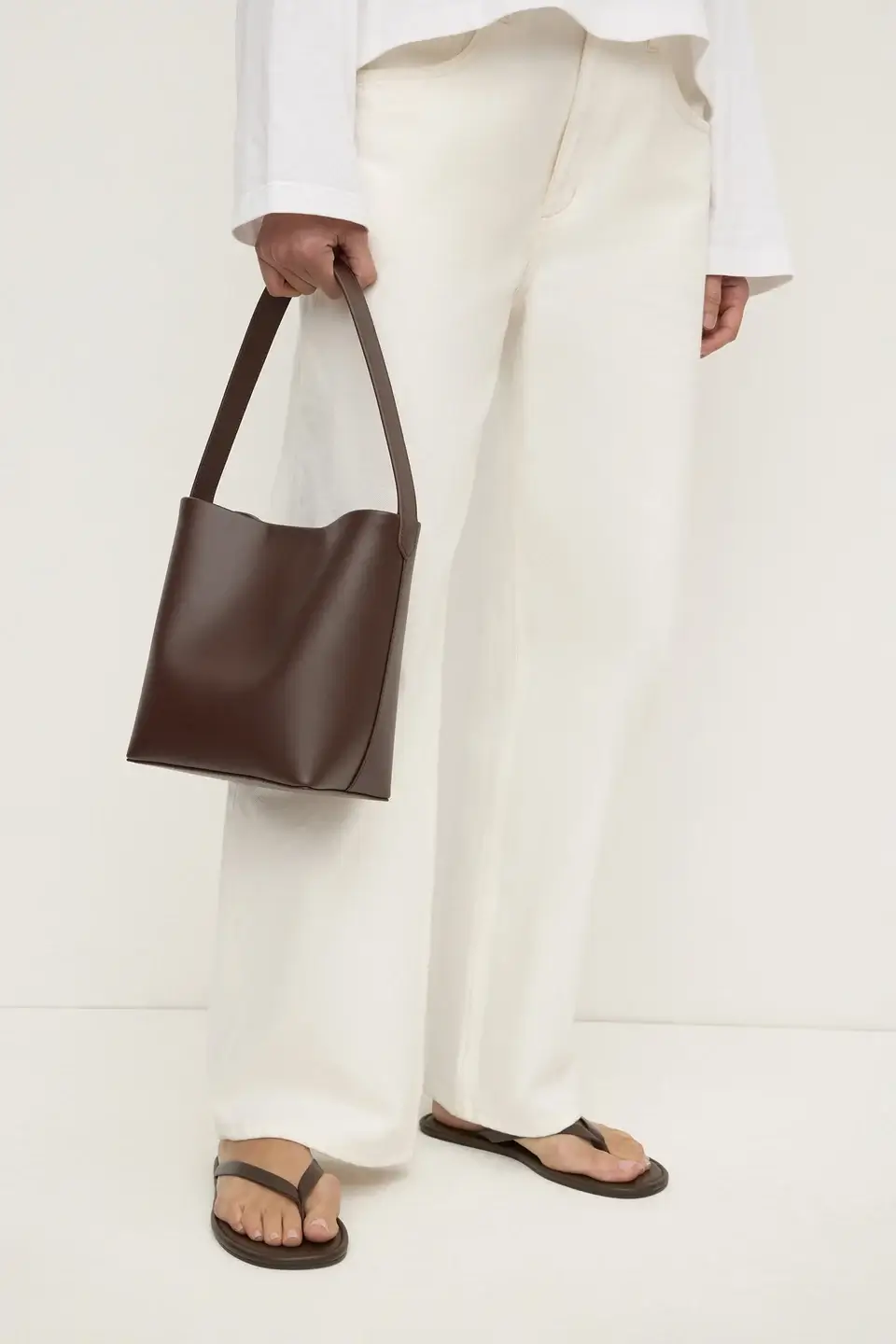 Assembly Label mini bucket bag