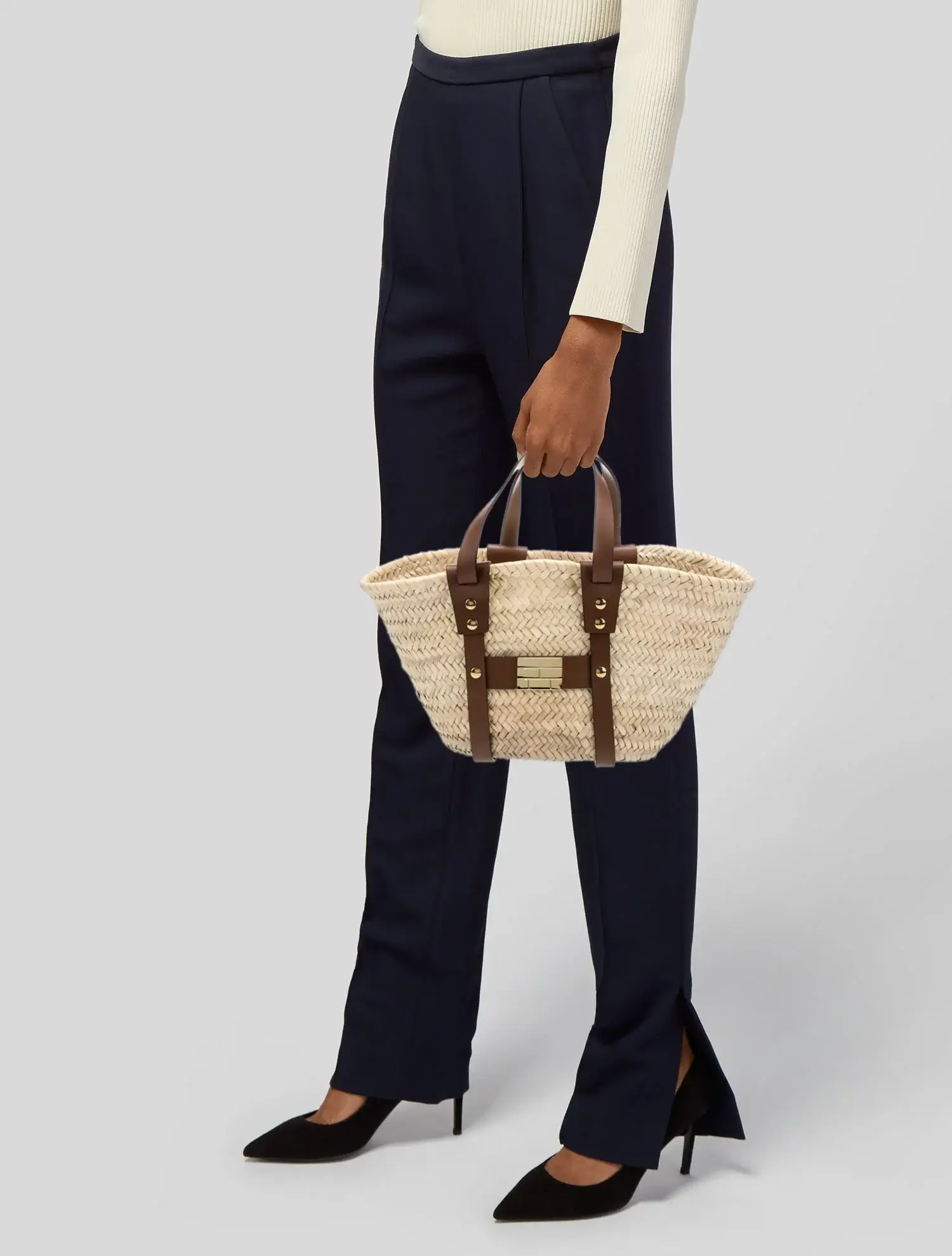 Frame Leather trim straw bucket bag