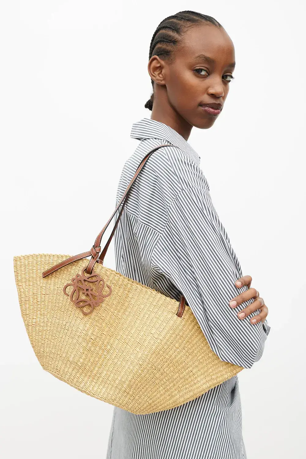 Loewe brown raffia bag