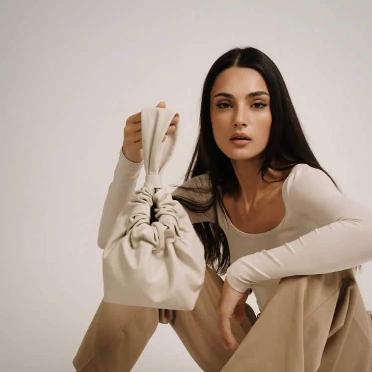 Lemiz bucket bag