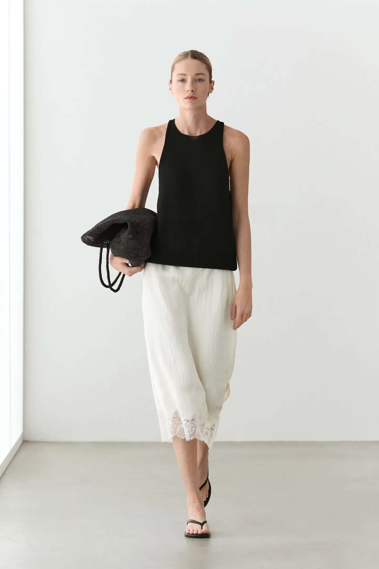 Massimo dutti cream silk lace skirt