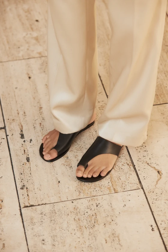 ATP Atelier black sandals