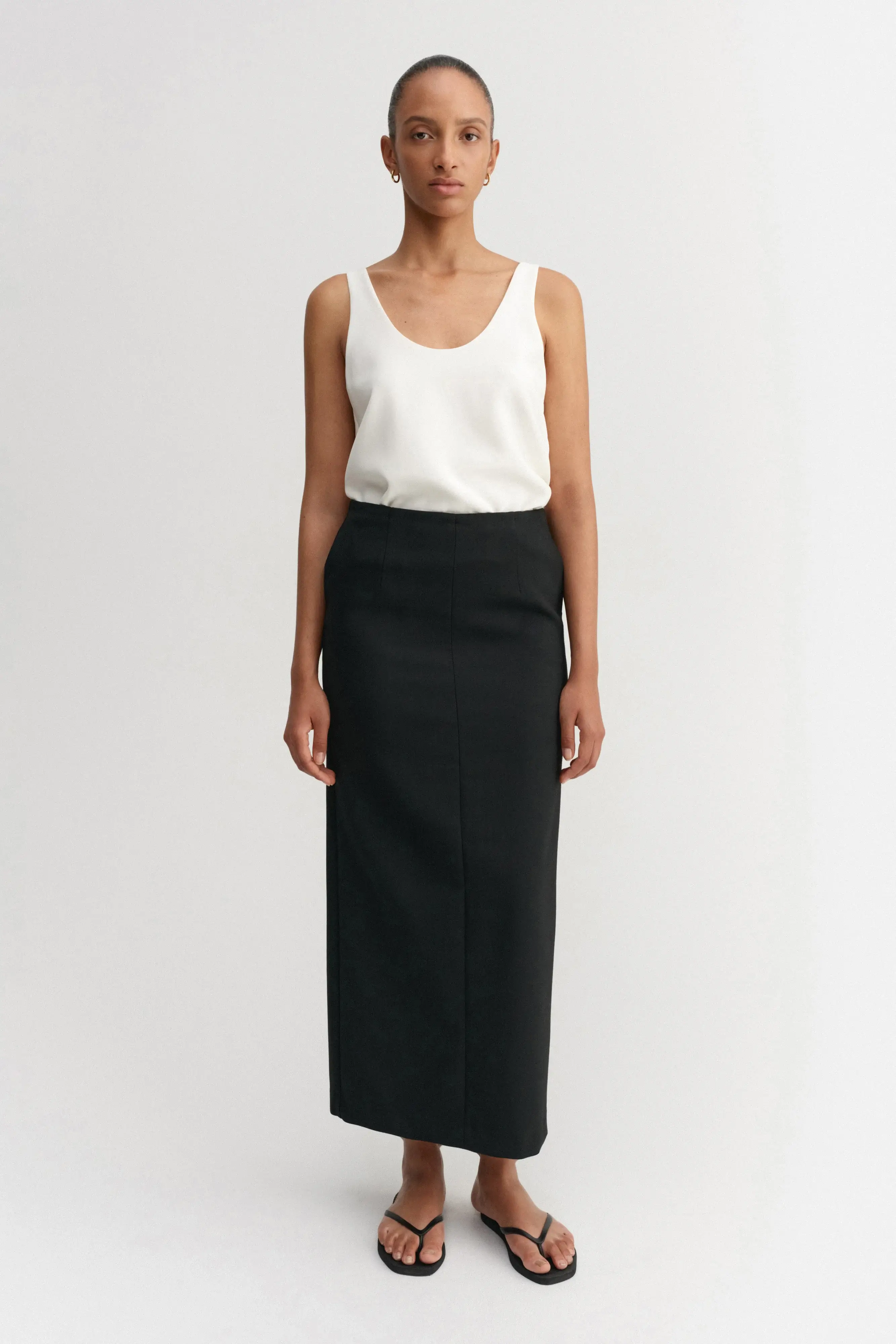 ALmada black midi pencil skirt